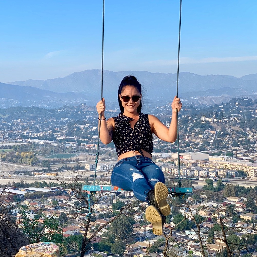 Meet your Posher, Lauren